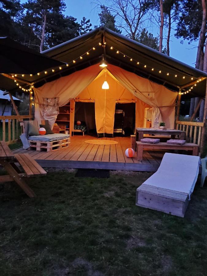 Vakantiepark De Bergen Wanroij - Safaritent Esterno foto